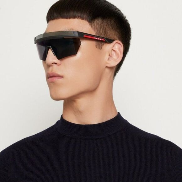 NEW Prada Linea Rossa PS01YS 1BO06F Matte Black Grey Unisex Sunglasses - Picture 1 of 13